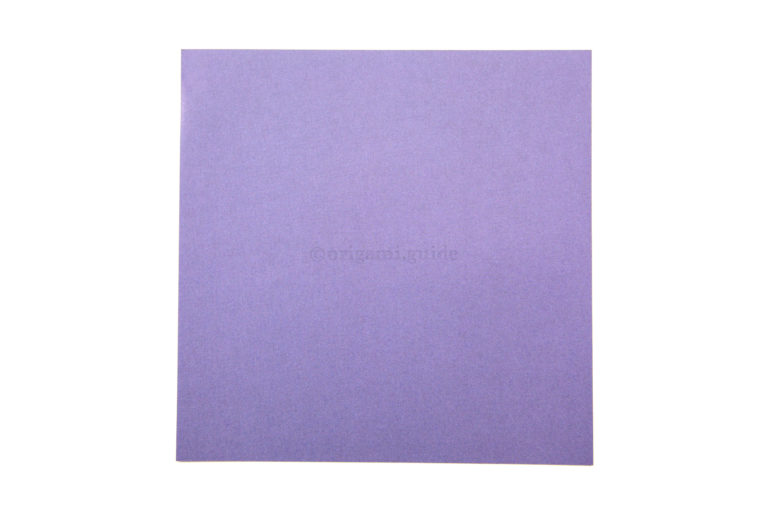 1. This is the front of the paper, our box will have this color on the bottom part.