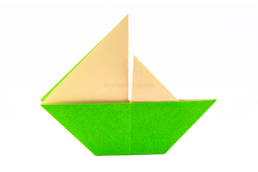 26. Now your little origami sail boat is complete.