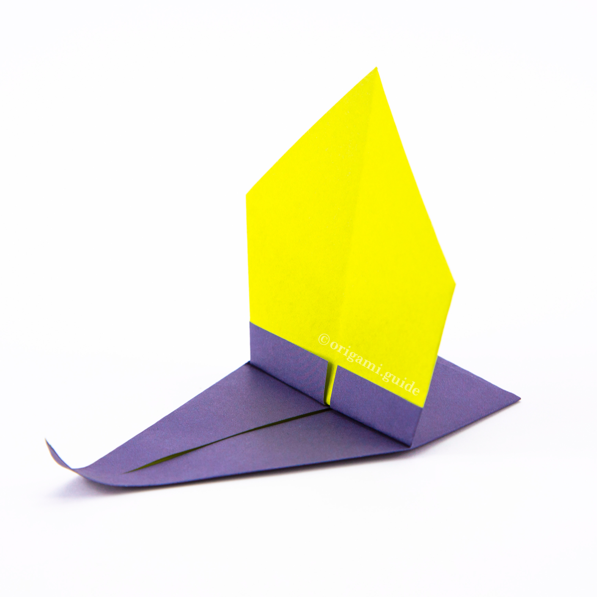 origami yacht tutorial 00