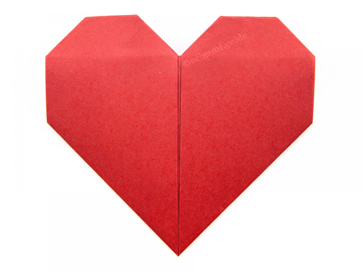 How To Make An Origami Heart - Folding Instructions - Origami Guide
