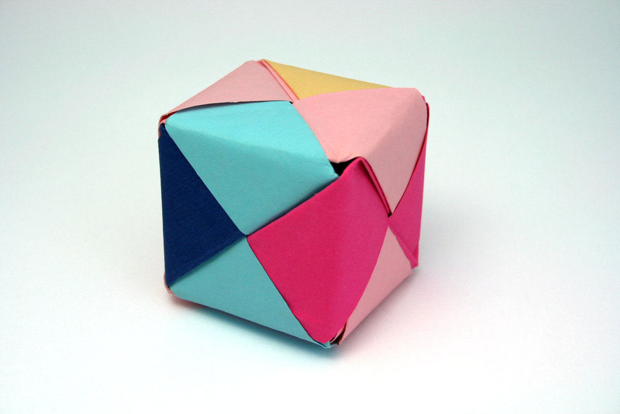 origami box 1420552 1279x852 1
