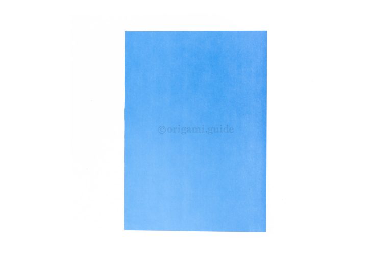 This is the front of our paper, the inner triangle of the boat will be this colour.