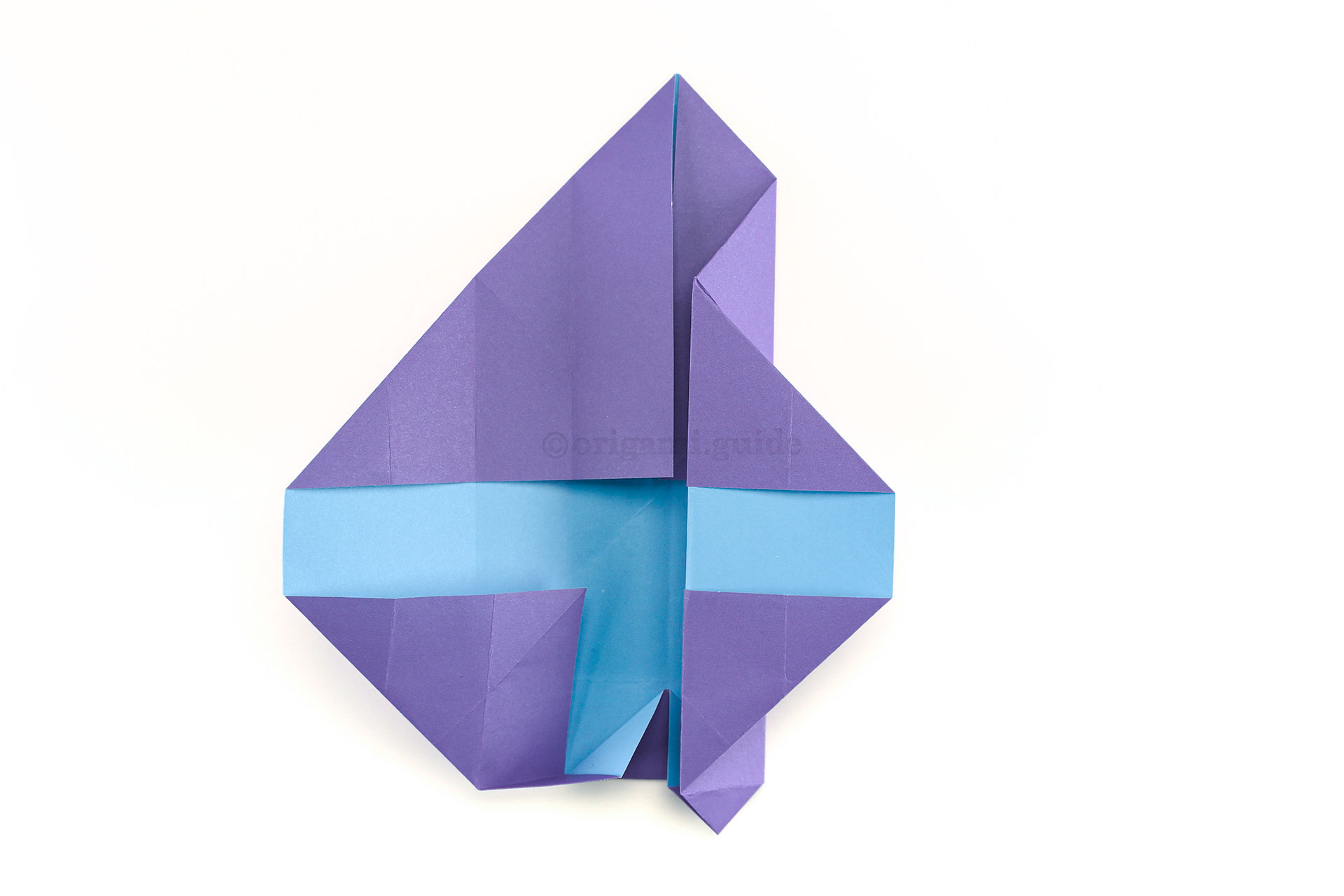 Step 28 - Repeat the same process on the left side of the model.
Open out the bottom section while holding the middle.