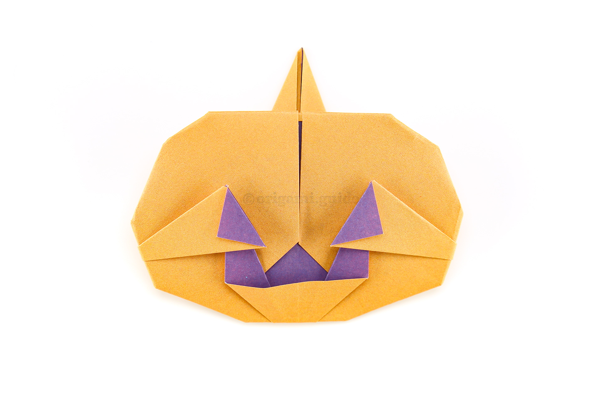 Step 24 - Here is the front of our origami jack-o-lantern.